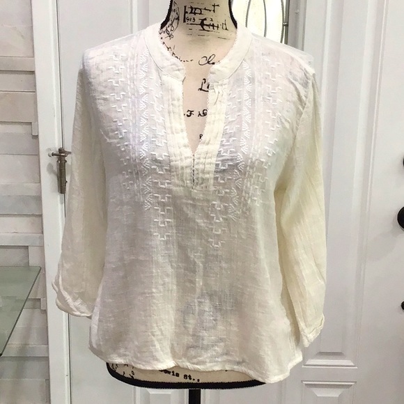 Mango Tops - 🆕 MNG Embroidered Aztec Blouse Split Neckline 3/4 Sleeves Cream NWOT